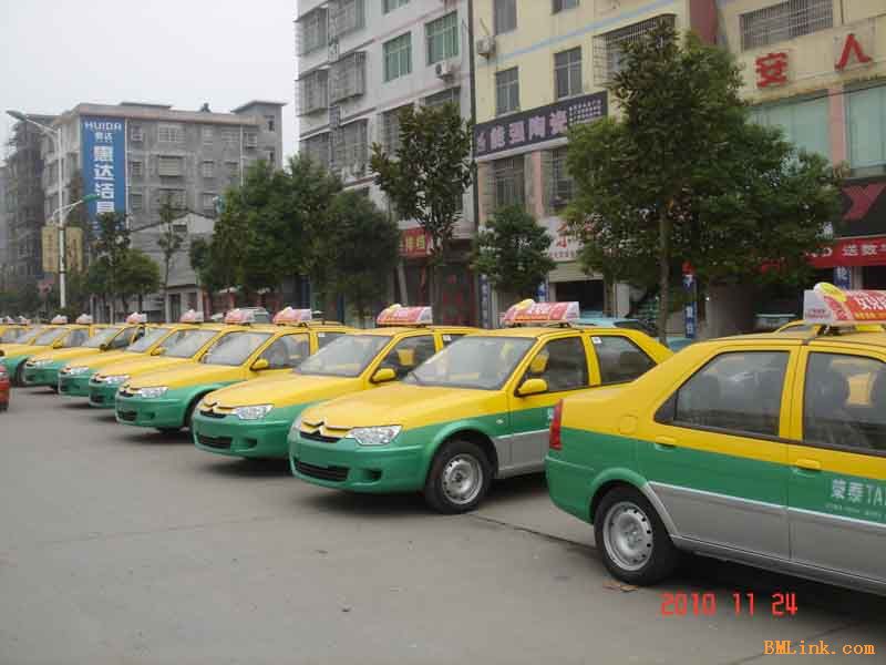 供应出租车led顶灯屏高清图片